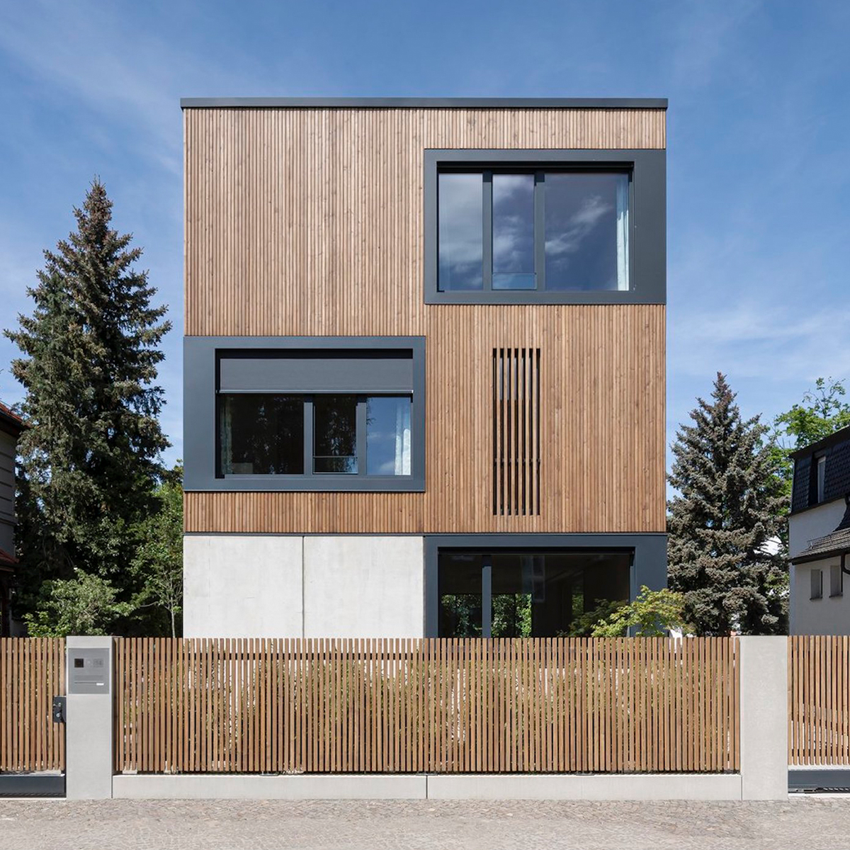 TBS14: Einfamilienhaus in Holzhybridbauweise